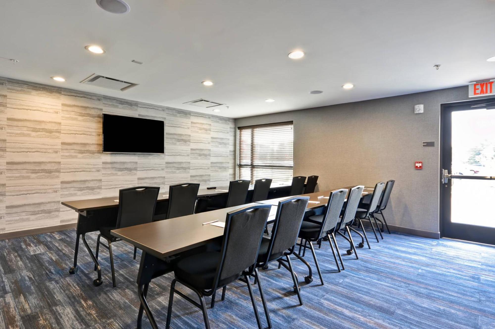 Towneplace Suites By Marriott Cranbury South Brunswick Exterior photo