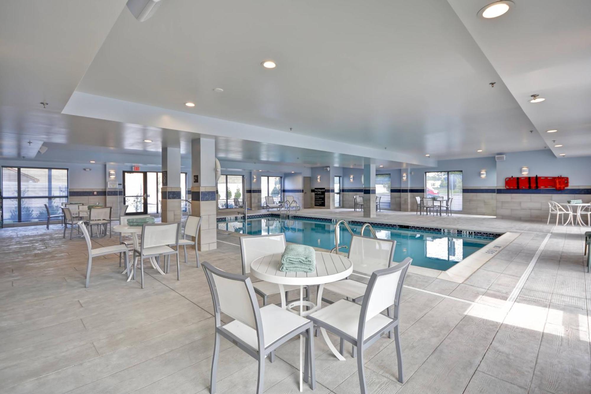 Towneplace Suites By Marriott Cranbury South Brunswick Exterior photo