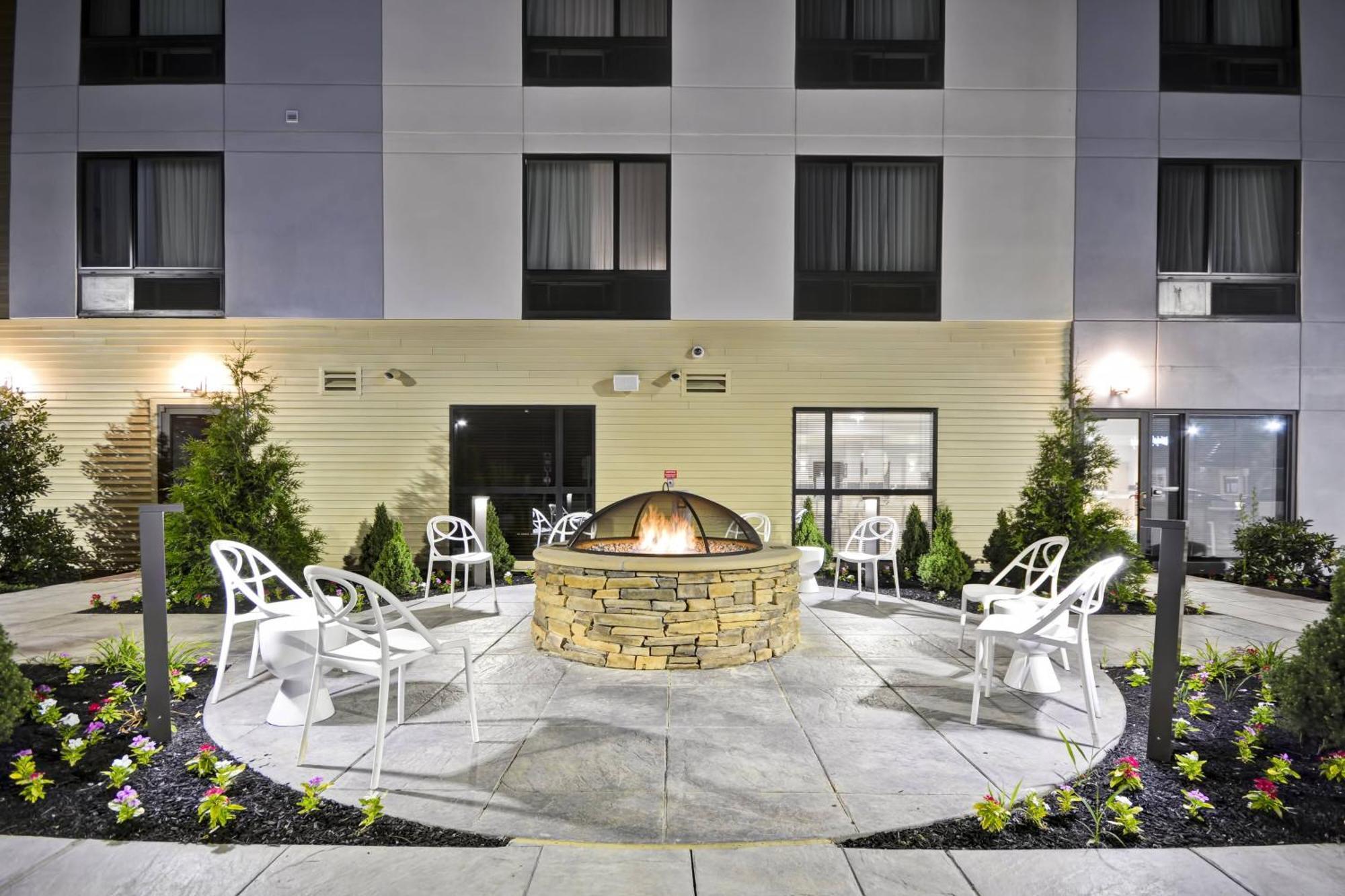 Towneplace Suites By Marriott Cranbury South Brunswick Exterior photo
